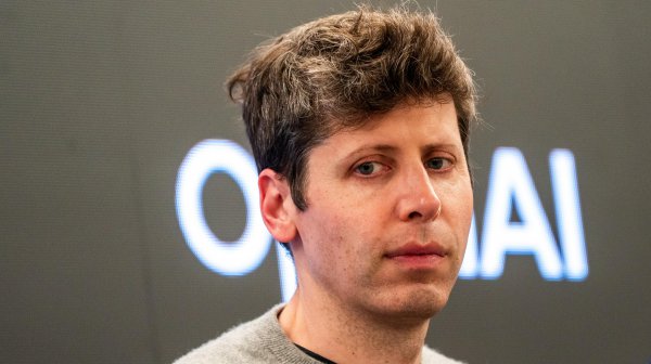 GPT-5.2性能爆表，但红色警报莫得捣毁